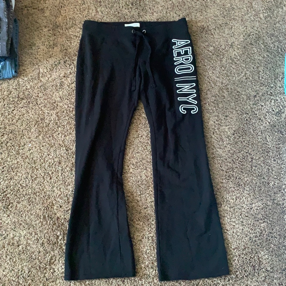 aero|nyc capri joggers/ sweatpants
